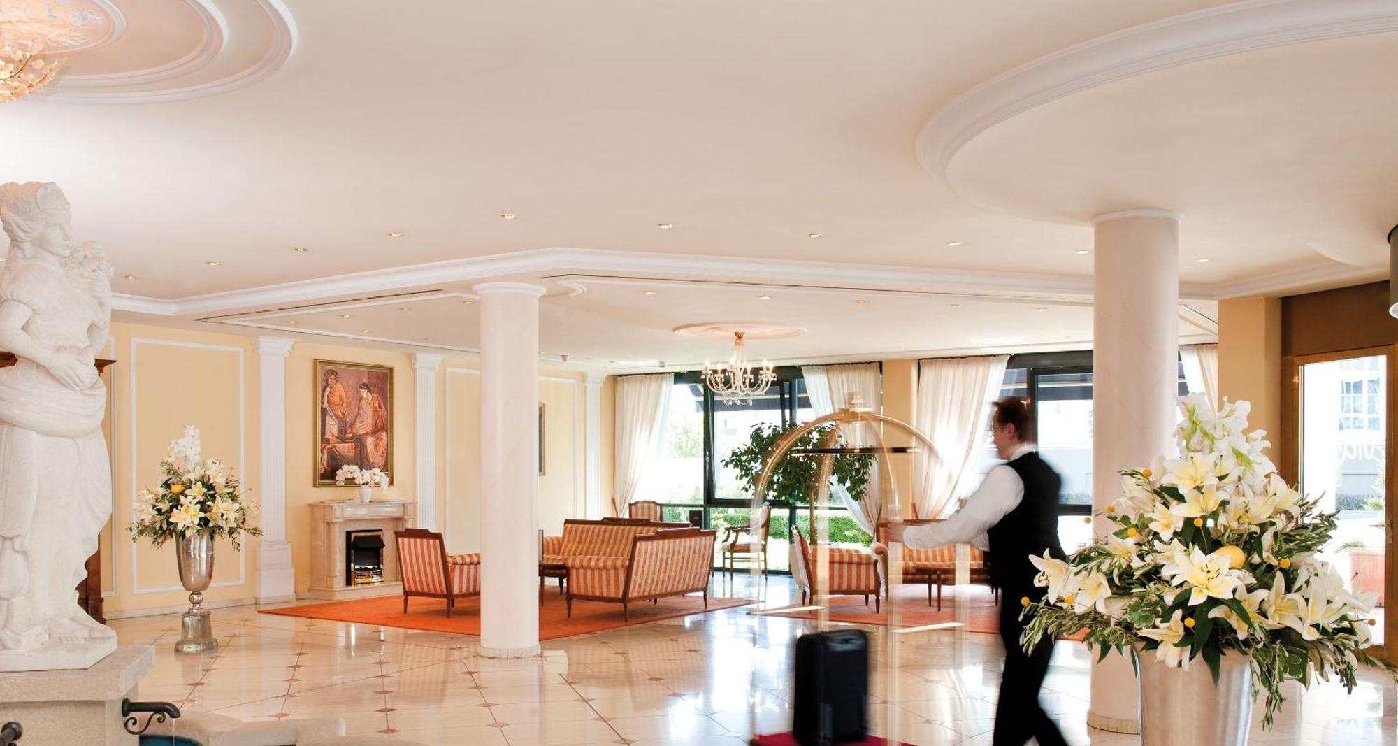 Victor'S Residenz-Hotel Erfurt Extérieur photo