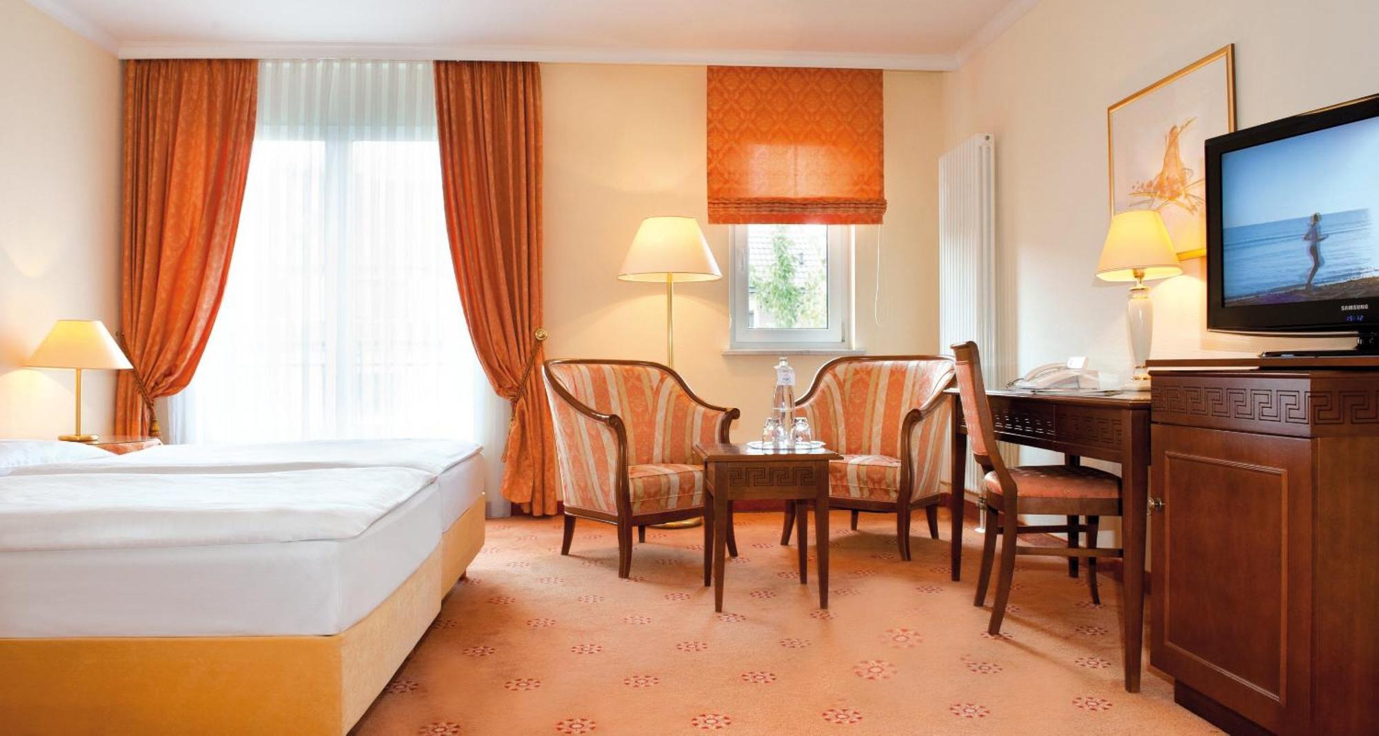 Victor'S Residenz-Hotel Erfurt Extérieur photo