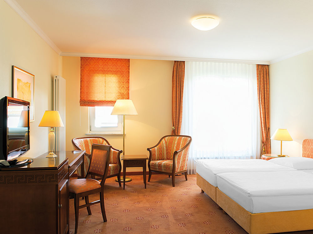Victor'S Residenz-Hotel Erfurt Extérieur photo