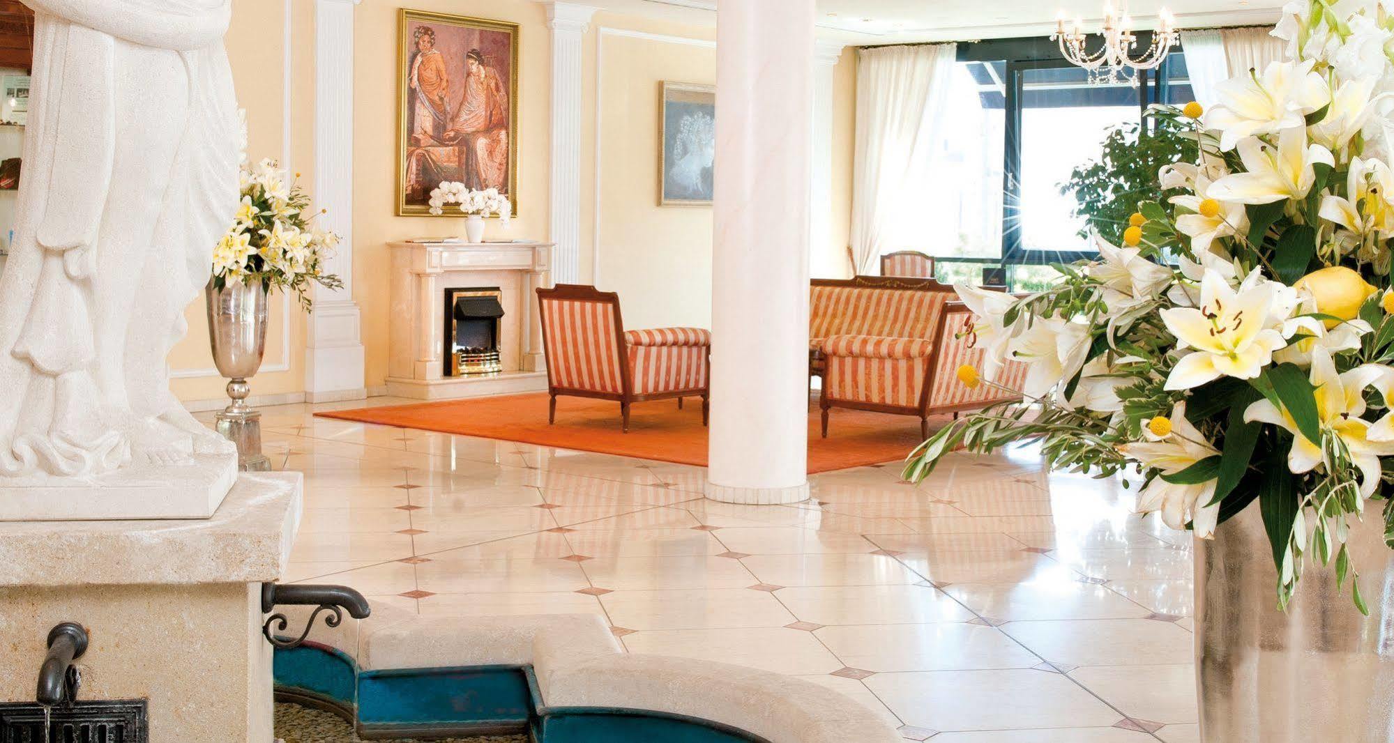 Victor'S Residenz-Hotel Erfurt Extérieur photo