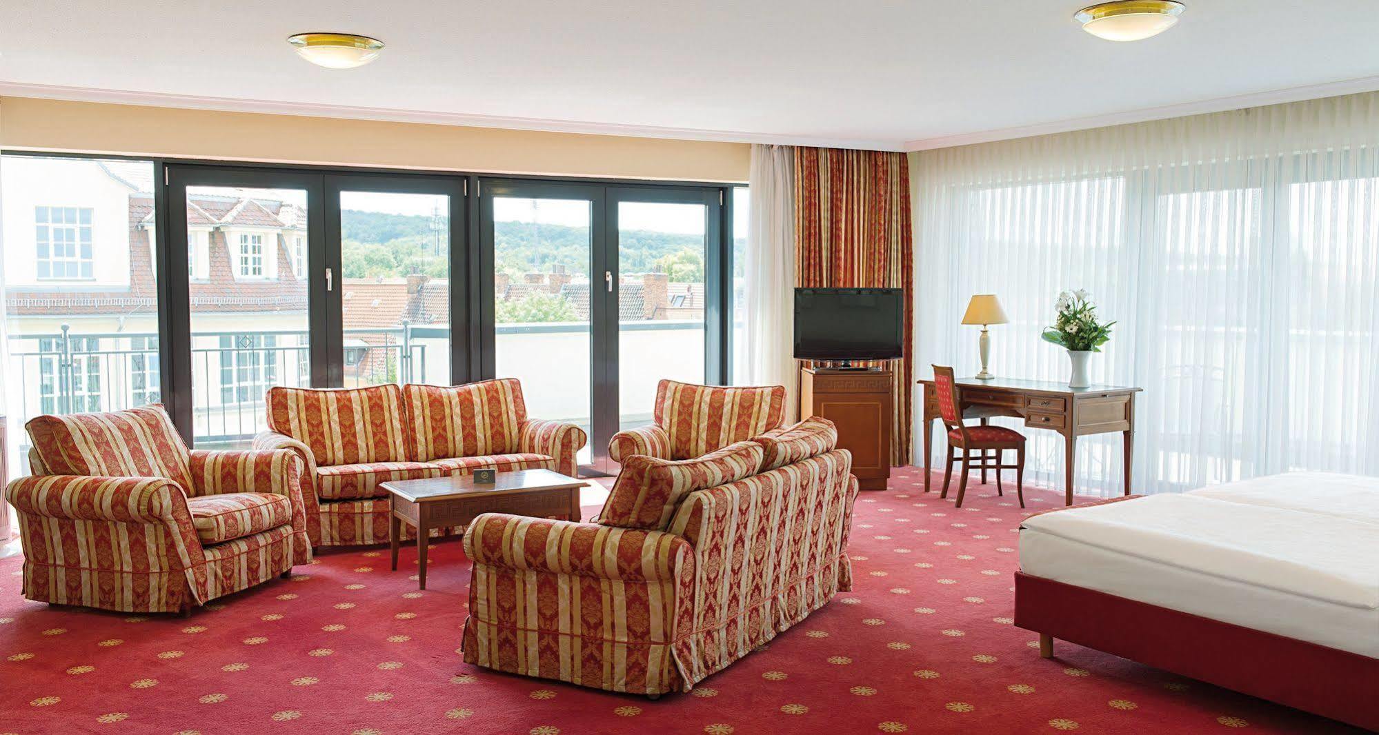 Victor'S Residenz-Hotel Erfurt Extérieur photo